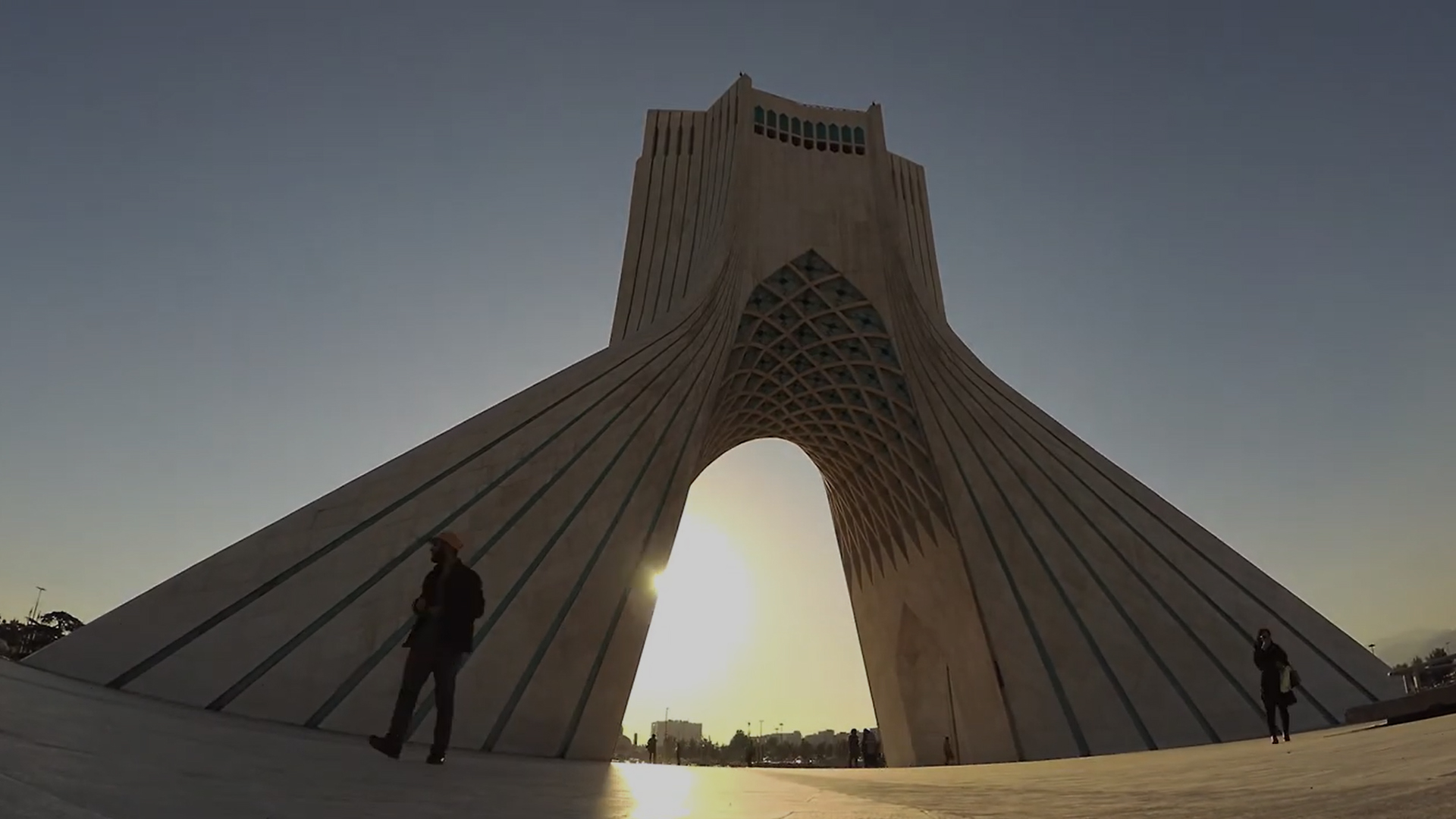 مجموعه فرهنگی هنری برج آزادی